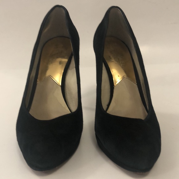 Michael Kors 6.5 High Heels Platform Black Suede Gold detail Excellent Condition - Picture 2 of 10